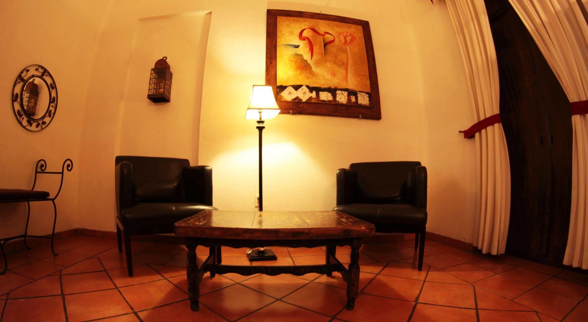Hotel Casa Armonia Tlaquepaque Buitenkant foto